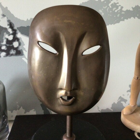 Vintage Brass Mask Face On Black Wood Base Made in India - Picture 2 of 13